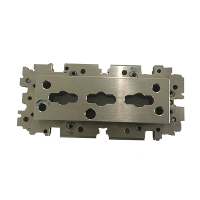 TEILE SKD61 CNC S50CH13 718 Prägealuminium-CNC-Prägeservice-Kern-Form-Kern-Hohlraum